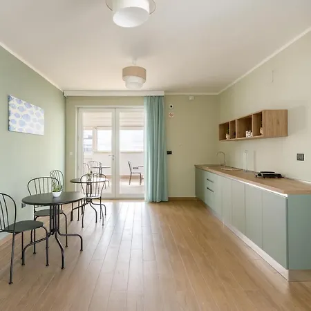 Al Chiaro Di Luna Lido San Giovanni Guest house