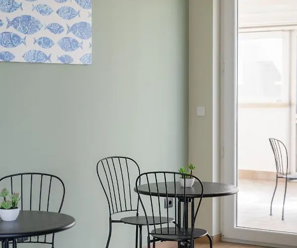 Al Chiaro Di Luna Lido San Giovanni Affittacamere 3*