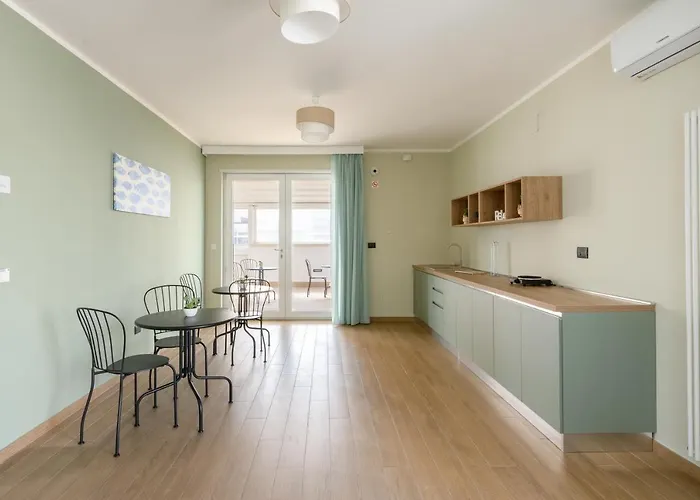 Al Chiaro Di Luna Lido San Giovanni Affittacamere